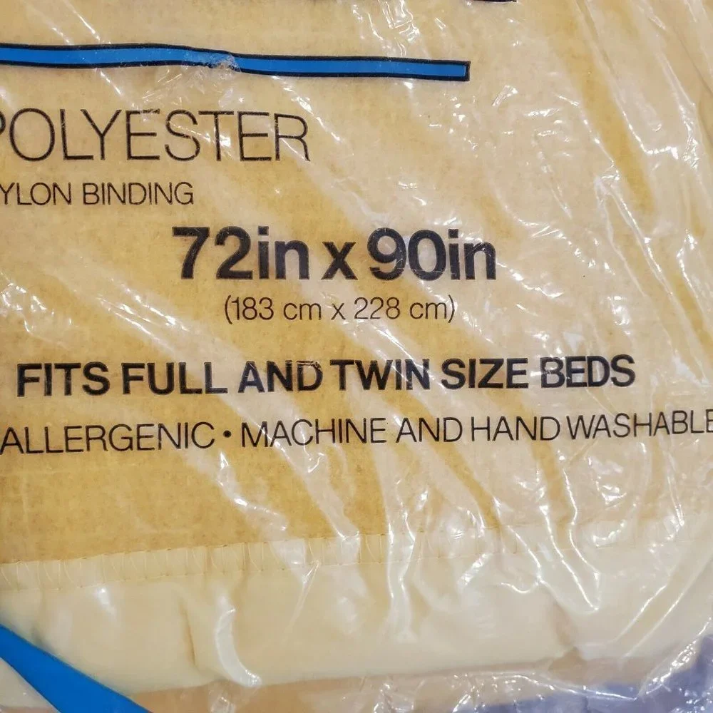 Vintage‎ Mustard Yellow Blanket Nylon Trim 72x90